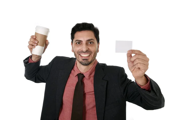Feliz hombre de negocios sosteniendo llevar taza de café y tarjeta blanca en blanco como espacio de copia —  Fotos de Stock