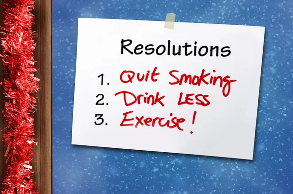 New year Resolutions Handwritten Note for a Healthy Life with quit smoking drink less and doing exercise — Stock Photo, Image