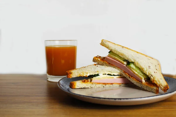 Breakfast Lunch Snack Sandwich Sandwich Sausage Ham Cheese Cucumber Greens — Stock Photo, Image