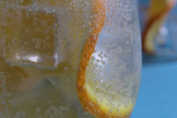 Lemonade Water Divorcing Glass Ice Orange Very Close Macrophoto — Stock Photo, Image