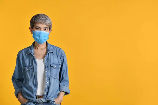 Happy Middle Aged Asian Woman Wearing Surgical Mask Corona Virus — Stok Foto