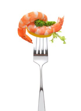 Beyaz izole çatal üzerinde karışık salata