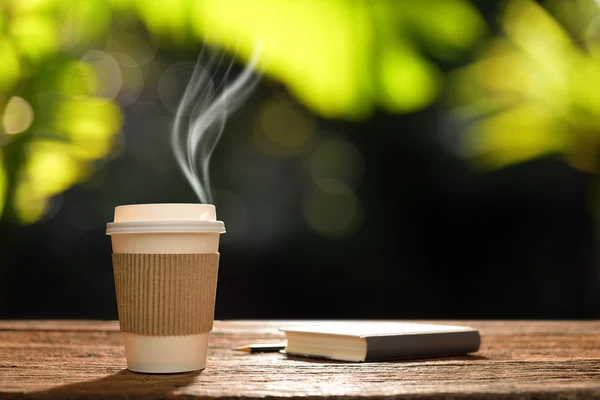 Tazza di carta di caffè — Foto Stock