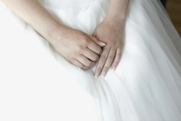 El a kezekkel a menyasszonytól — Stock Fotó