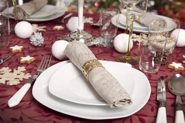 Christmassy テーブルの設定 — ストック写真