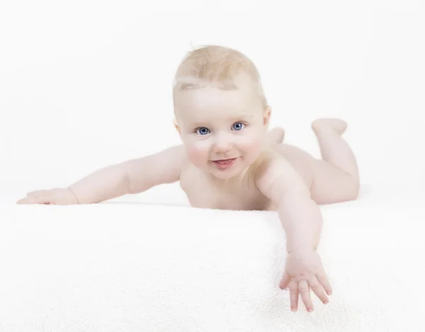 Baby naked in front of a white background — Stock Photo, Image