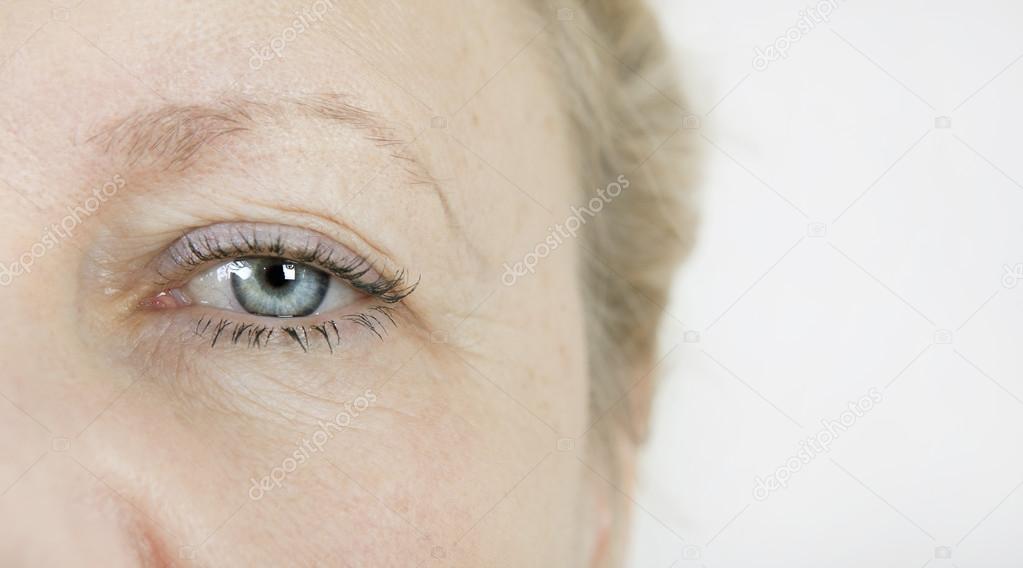 Eye elderly woman