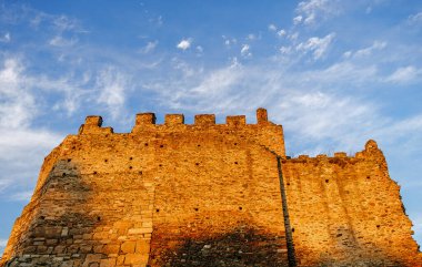 Heptapyrgion - Yedi Kuleler Kalesi. Yunanistan 'da Selanik' in kuzeydoğu köşesinde yer alan Bizans ve Osmanlı döneminden kalma bir kale..