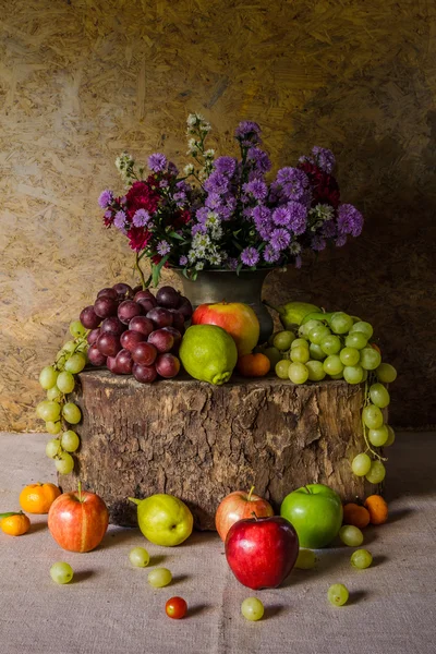 Stilleben med frukt. – stockfoto