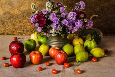 Meyvelerle dolu bir hayat.