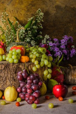 Meyvelerle dolu bir hayat.