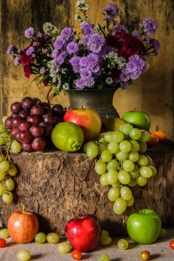 Meyvelerle dolu bir hayat.