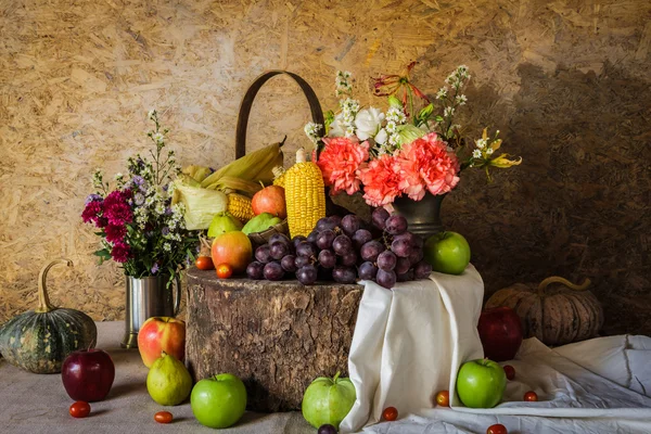 Bodegón con frutas. — Foto de Stock