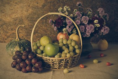 Meyvelerle dolu bir hayat.
