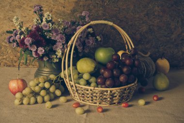 Meyvelerle dolu bir hayat.