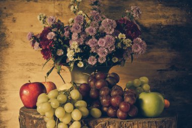 Meyvelerle dolu bir hayat.