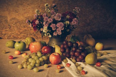 Meyvelerle dolu bir hayat.