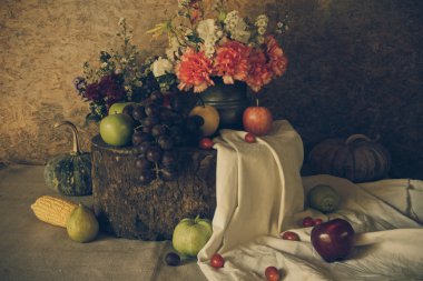 Meyvelerle dolu bir hayat.