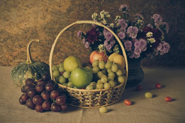 Stilleben med frukt. – stockfoto