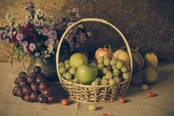 Ainda vida com frutos. — Fotografia de Stock