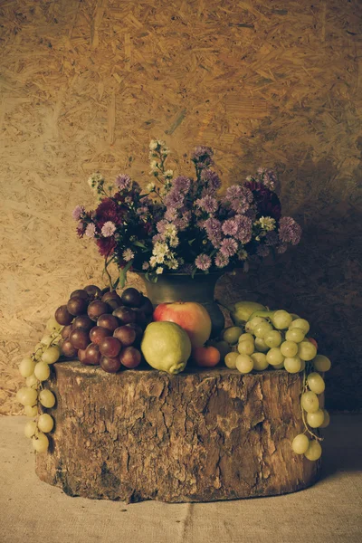 Ainda vida com frutos. — Fotografia de Stock