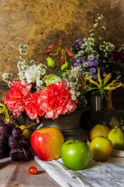 Meyvelerle dolu bir hayat.