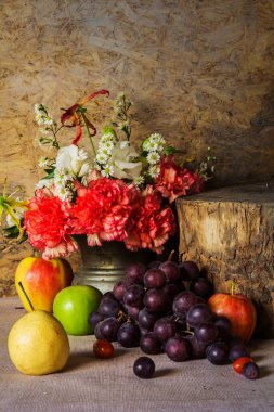 Meyvelerle dolu bir hayat.