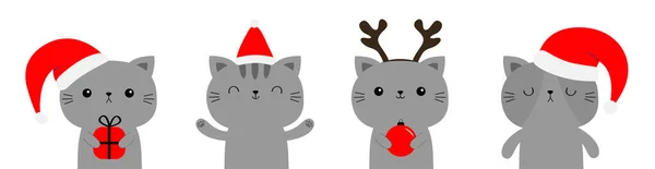 猫セットギフトボックス クリスマスボールを保持 メリークリスマス 漫画のカワイイキャラクター かわいい顔のアイコン 赤いサンタの帽子鹿の角 子猫ちゃん 面白い赤ちゃんペット動物 フラットデザイン 白地だ — ストックベクタ