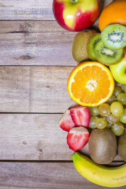 karışık taze meyve