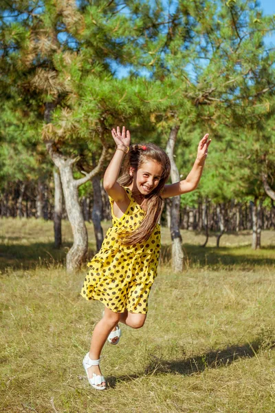 Regocijo niña feliz — Foto de Stock