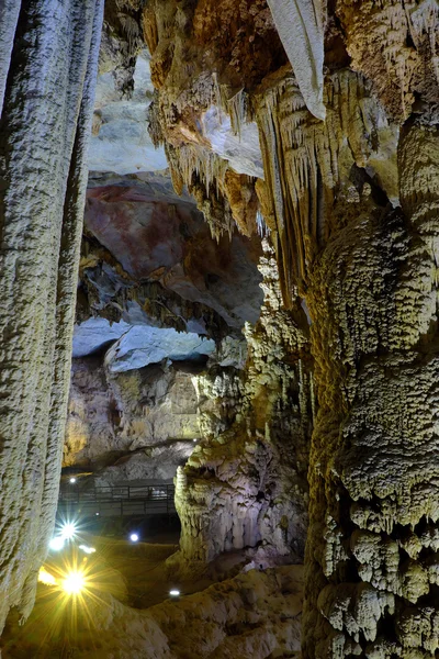 Paradise cave, Quang Binh, Vietnam travel, heritage — 图库照片