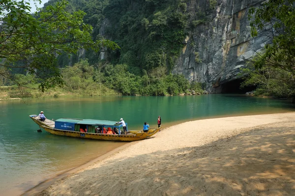 Phong Nha, Ke Bang cave, Vietnam travel — Stock Photo, Image