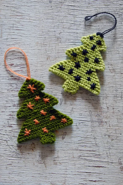 Knitted xmas tree, Christmas trees — Stock Photo, Image