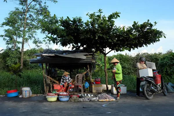 Puestos de comida, mercado de pescado al aire libre —  Fotos de Stock