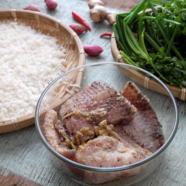 Makanan Vietnam, sup ikan — Stok Foto
