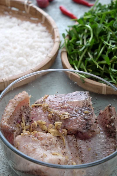 Vietnamesisk mat, fisksoppa — Stockfoto