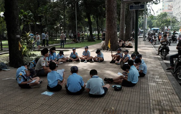 Crianças asiáticas se juntar curso de habilidades de vida — Fotografia de Stock