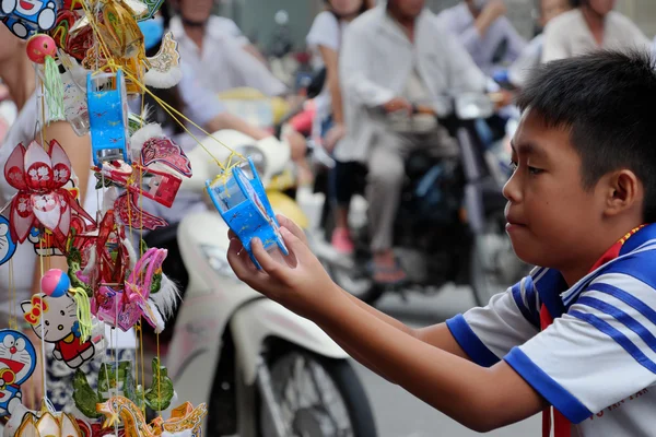 Vietnamese lantern street,  mid autumn festival — Stock Photo, Image