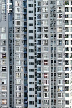 Çok katlı bir binanın önünde, düz manzaralı bir apartman dairesi, Ho Chi Minh şehrinde emlak geliştirme, çoklu aile evi yapmak için.
