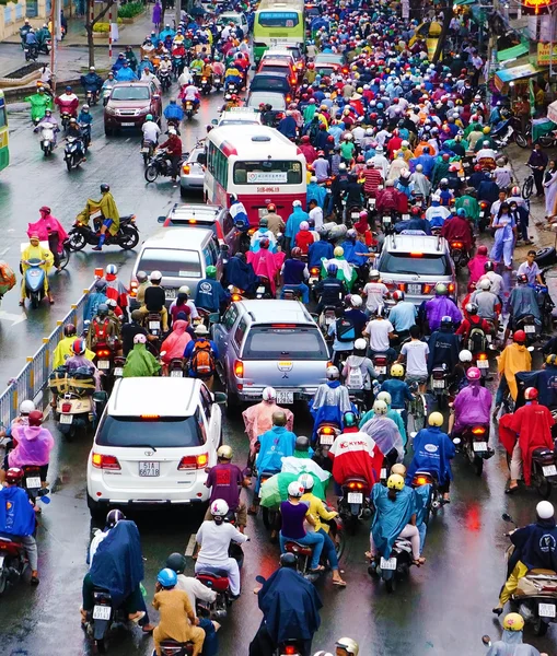 Dopravní zácpa, město Asie, dopravní špička, dešťový den Stock Snímky