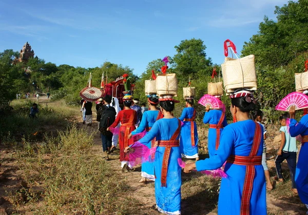 Verbazingwekkende panoramisch, Kate festival, Cham traditionele cultuur — Stockfoto