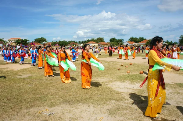 Spectacle incroyable, stade vietnamien, carnaval de Kate — Photo