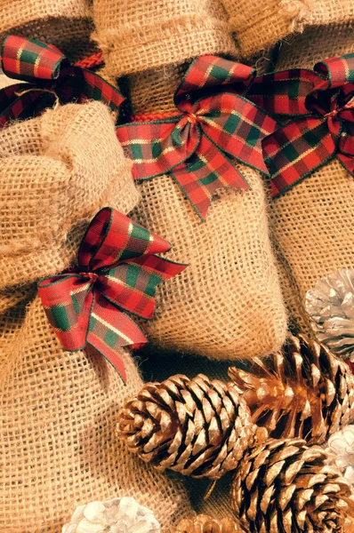 Xmas gift, christmas pine cone — Stock Photo, Image