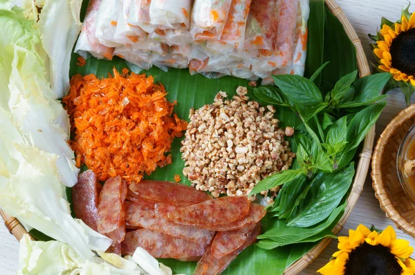 Vietnamesisches Essen, bo bia — Stockfoto