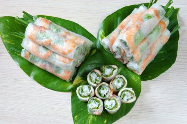 Vietnamca gıda, goi cuon, salata rulo