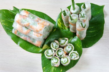 Vietnamca gıda, goi cuon, salata rulo