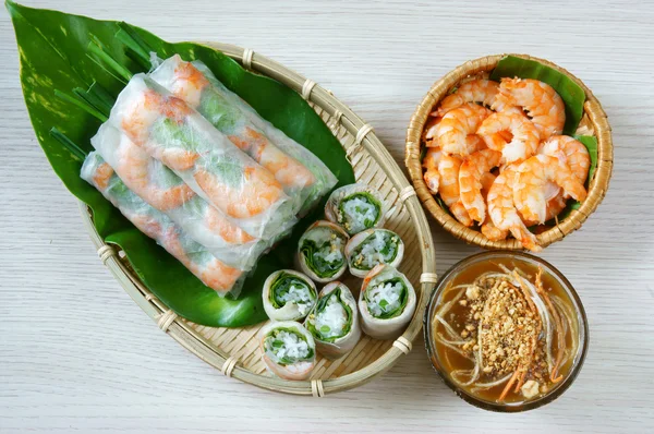 Comida vietnamita, cuon goi, rolo de salada — Fotografia de Stock