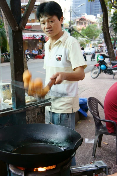 Vietnamca gıda, Kızarmış köfte — Stok fotoğraf