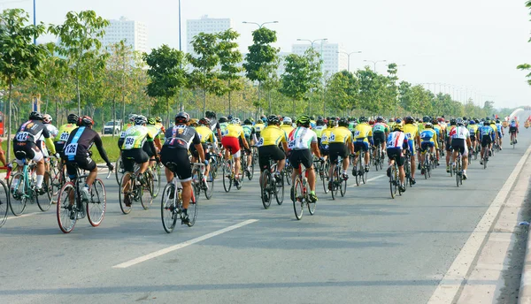 Ciklus verseny, az Asia sport tevékenység, a vietnami lovas — Stock Fotó