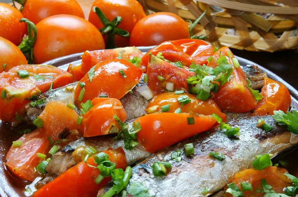 Vietnamesisk mat, Brässerad fisk — Stockfoto